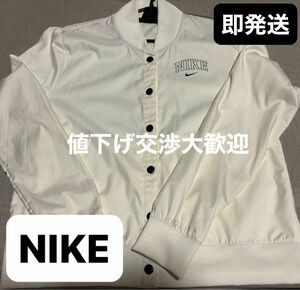 NIKE アウター Lサイズ ジャケット古着ナイロンホワイトジャケットナイロンジャケット ナイロンコーチジャケットvintage