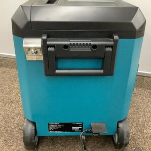 【美品】makita マキタ 充電式保冷温庫 CW004GZ 本体のみ ブルー 40Vmax 18V 容量29L コードレス アウトドア キャンプ AC電源 車載用の画像3