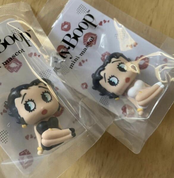 【送料無料】ベティちゃん☆ベティ☆bettyboop☆ベティブープ☆マスコット☆白黒 2個セット