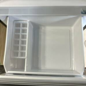 AQUA アクア 2ドア冷蔵庫 中古 2023年製 AQR-14N-S 家電 キッチン 冷蔵冷凍庫 右開き 135L の画像6