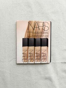 NARS ナーズ ナチュラルラディアントロングウェアファンデーション 試用見本 試供品 0.5mL (x8)