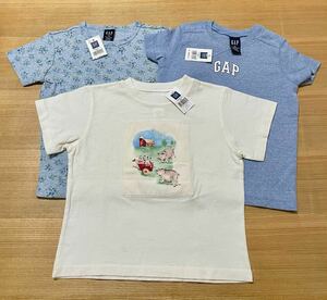 GAP ギャップ キッズ XS 110☆未使用 ブルーロゴ入/ブルー花柄/白地胸元プリント Tシャツ 3点