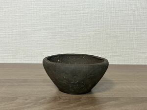 丸鉢　直径約10.5cm 黒松赤松蝦夷松杜松糸魚川真柏五葉松　　和鉢　中国鉢