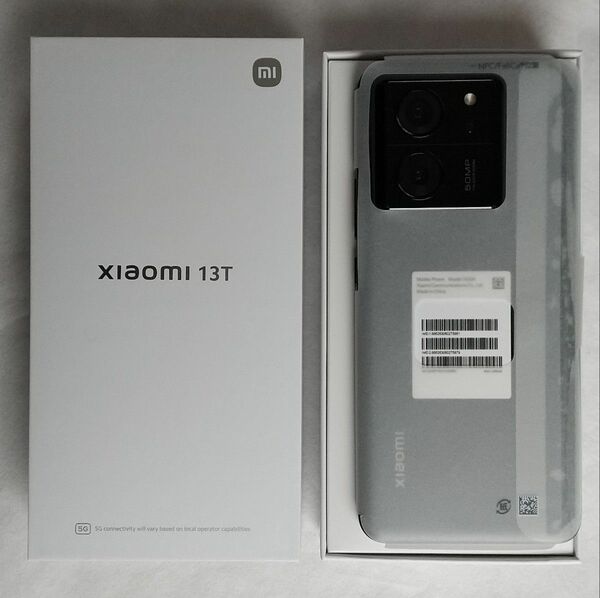 【未使用新品】au Xiaomi 13T XIG04(XIG04SKA) ブラック 8GB 256GB