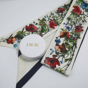 定形外送料無料 USED品・保管品 Christian Dior クリスチャン ディオール ツイリー 花柄 ロゴ ホワイト系ベース シルク100% 外箱付