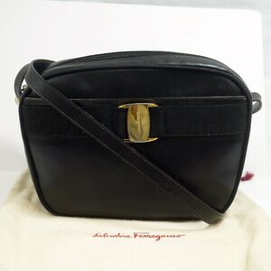 USED品・保管品 Salvatore Ferragamo サルヴァトーレ フェラガモ レザー ショルダーバッグ ブラック×ゴールド金具 リボン 保存袋付