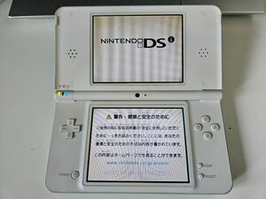 Nintendo DSi LL ホワイト