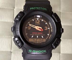 #送料無料！最終値下げ開始♪ゴールド金具＆ネジ 希少な良!美中古 CASIO ヴィンテージ G-SHOCK AW-560 ① 動作確認済み 取扱説明書コピー付