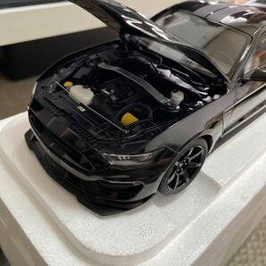 AUTOart FORD SHELBY GT 350R 1/18 ブラック マスタング シェルビーの画像2