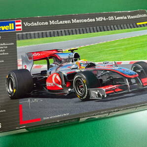 Revell レベル 1/24 マクラーレン メルセデス MP4/25 ルイス・ハミルトン McLaren Mercedesの画像1