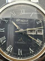 ORIENT オリエント 昭和初期レトロ　CHRONOACE クロノエース 3針デイデイト グレー文字盤 カットガラス ジャンク品_画像3