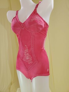  illusion. ultra rare super valuable maru ko body suit A95 L[ super .... size ] beautiful goods * correction underwear tsurutsuru shining cloth rose embroidery sho King pink 