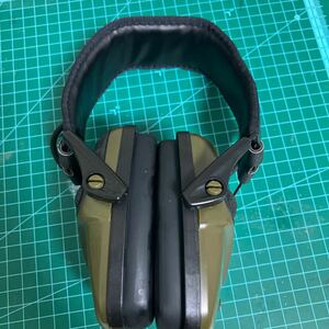 サバゲー Howard Leight by HoneywellImpact Sport Electronic Earmuff インパクトスポーツ　エレクトリックイヤーマフ R-01526