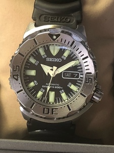 整理④ 完動極美 SEIKO【セイコー ブラック モンスター ダイバー 200M ラバーベルト付 SKX779 7S26-0350 】AUTOMATIC