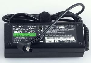 複数在庫　SONY VAIO SVE151B11 SVE151B11N SVE151J13N SVE151L11N 電源ACアダプター 19.5V 4.7A 充電器 ACコード付属