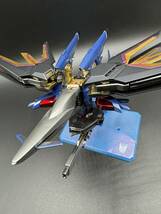 【送料無料】HG ライジングフリーダムガンダム　全塗装　完成品_画像9