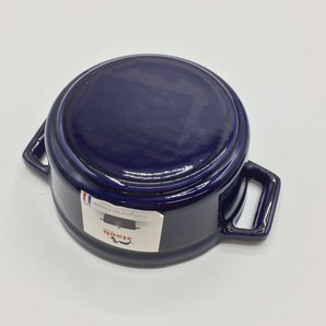 ◎◎ STAUB ストウブ ピコ・ココット 10 cm ラウンド グランブルー 鋳鉄 中古品 未使用に近いの画像3