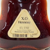 ☆☆ Hennessy ヘネシー XO 700ml 40度 クリアボトル 金キャップ ブランデー コニャック 古酒 未使用 未開栓_画像4