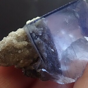 ☆母岩が透けるほどのsuperb☆ブルーフローライト 蛍石 鉱物標本 原石の画像5