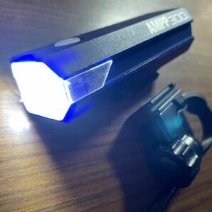 Cateye 300ルーメン 充電式ライト AMPP300 ブルー