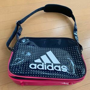 エナメルバッグ adidas