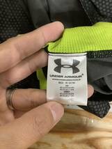 の1366 UNDER ARMOUR アンダーアーマー 長袖コンプレッション MD ヒートギア グレー/蛍光グリーン インナーウェア アンダーウェア_画像4