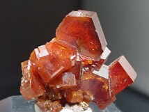 【燃え盛る結晶】バナジナイト　バナジン鉛鉱　原石　標本_画像6