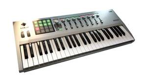 送料本文 KORG USB バスパワー MIDI 両対応 キーボード コルグ 49 KEY 鍵盤 MIDI出力確認 中古 シルバー KEYBOARD 即決有り 管理番号2204