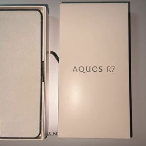 AQUOS R7 SoftBank SHARP シルバー の画像1