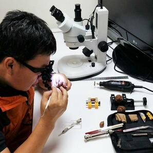 ヘッドルーペ メガネルーペ ルーペメガネ LEDライト付 拡大鏡 眼鏡式 時計修理 宝石鑑定 拡大鏡 交換レンズ プラモデル 製作の画像9