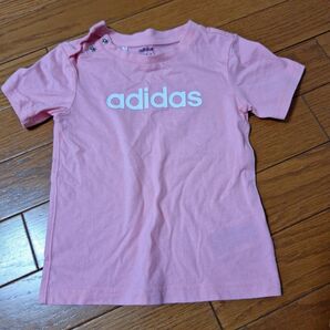 アディダスTシャツ