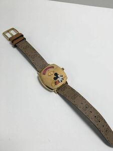 幻級希少レア 稼働 グッチ Gucci クオーツ 腕時計 ミッキーマウス ディズニー GUCCI YA157420[u1070] 