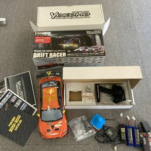 YOKOMO ヨコモ 1/10 電動RCカー ドリフトレーサー セット現状品 動作OK タミヤ ニカド電池 カスタムパック おまとめの画像1