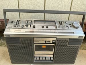 SONY CFS-686 Showa Retro Sony большой магнитола работоспособность не проверялась 