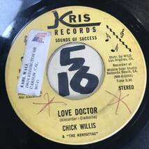 試聴 CHICK WILLIS & THE KENYATTAS LOVE DOCTOR / STOOP DOWN ‘’76’’ 両面VG++ _画像1