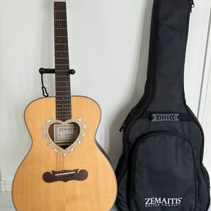 アコースティックギター　ゼマイティス　