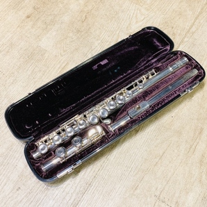 管楽器 ヤマハ フルート 長期保管品 YAMAHA 211SⅡ established in 1887 専用ハードケースケース付き 銀 シルバー色の画像1