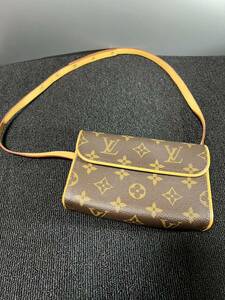 美品！ルイヴィトン　LOUIS VUITTON モノグラム　ポシェット！m51855