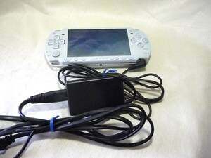 SONY　PSP　プレイステーションポータブル　■PSP-2000 ACアダプター付■　動作一部確認済み　難あり　ジャンク品
