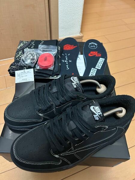 Travis Scott × Nike Air Jordan 1 Low OG SP "Black PhantomOG SP 