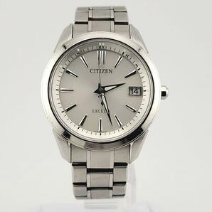 状態良好品 CITIZEN EXCEED シチズン エクシード AS7030-52A H111-T016952 電波ソーラー 腕時計 メンズ レディース チタン シルバーの画像2