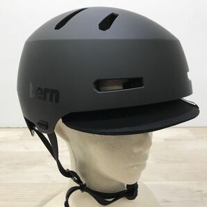 bern ヘルメット MACON 2.0 BLACK XXLサイズ 60.5-62cm バイザー付き バーン メーコン ブラック[C3042]の画像5