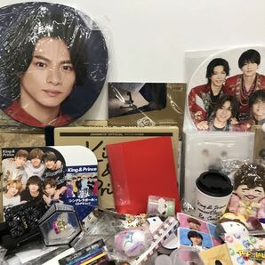 ① ジャニーズ ( キンプリ SnowMan なにわ男子 SixTONES) 等 カレンダー 写真 バッグ キーホルダー 等 グッズ 16kg まとめ セット[C3261]の画像3