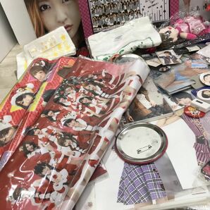 AKB48 HKT48 NMB48 等( タペストリー うちわ ぬいぐるみ クリアファイル タオル 等 ) グッズ まとめ セット[C3691]の画像8