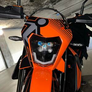 KTM 5LED ヘッドライト 17-21 SX SXF EXC XCW 125 250 300 350 450 500 Eマーク認証 社外品 LEDヘッドランプ フェアリングの画像6