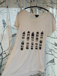 Tシャツ　ビーズ　