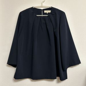  beautiful goods one times have on Beams dark blue tops 