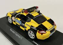 PORSCHE CAYMAN S ‘Follow Me’ Hannover Airport Mini Car Fan Special 1/43 Scale Schuco製Limited Edition Serial Number 0161/1000_画像3