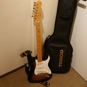 Fender フェンダー STRATOCASTER MADEIN JAPAN エレキギター フェンダー製ストラップ付き TEISCO製ギターケース(ポリウレタン製？)付き の画像1