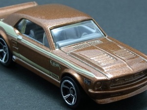 ☆☆☆日曜夜☆未開封新品☆(CUSTOM) '67 FORD MUSTANG COUPE☆HOT WHEELS